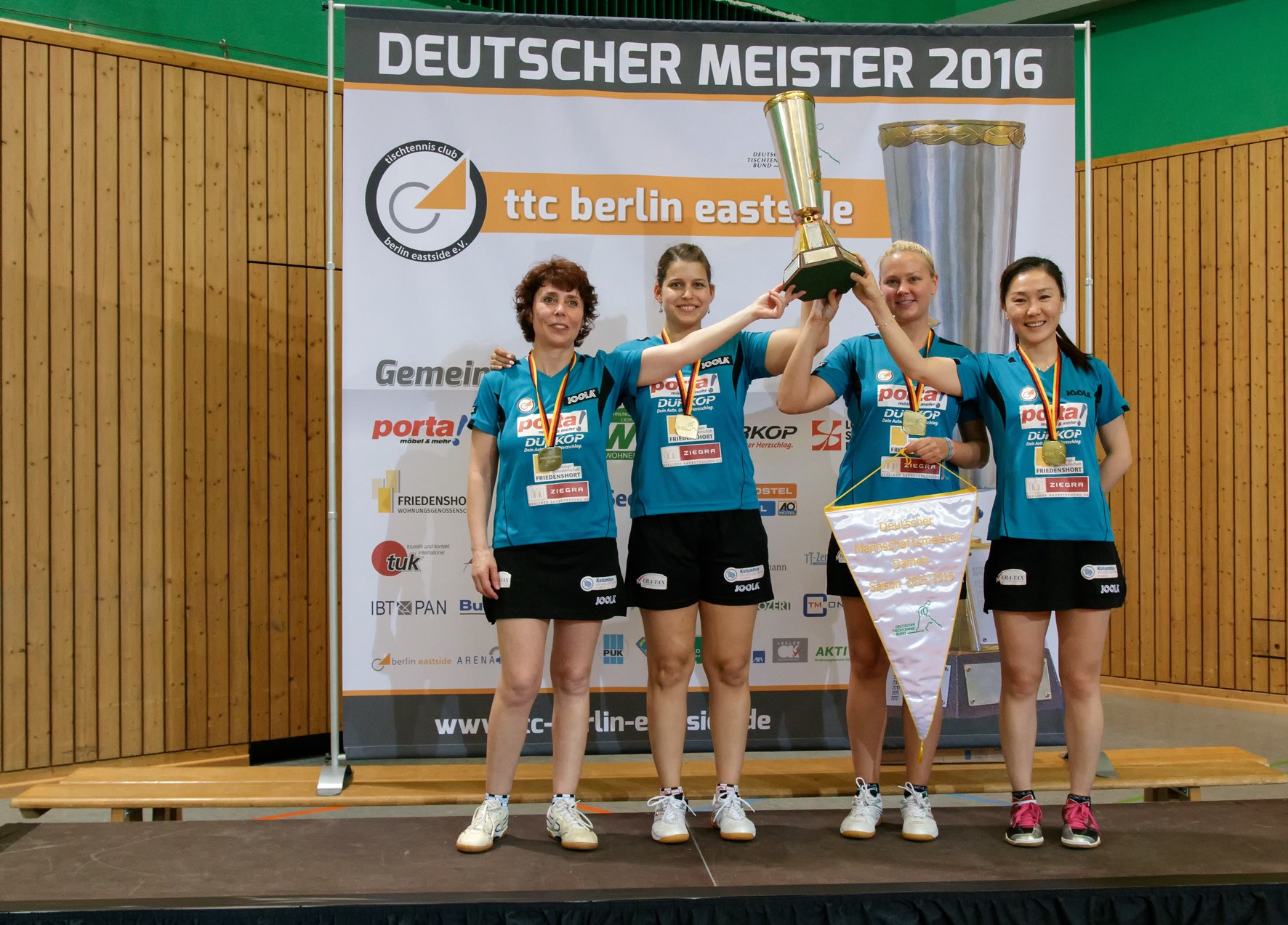 ttc berlin eastside - Zum dritten Mal in Folge Deutscher Meister!