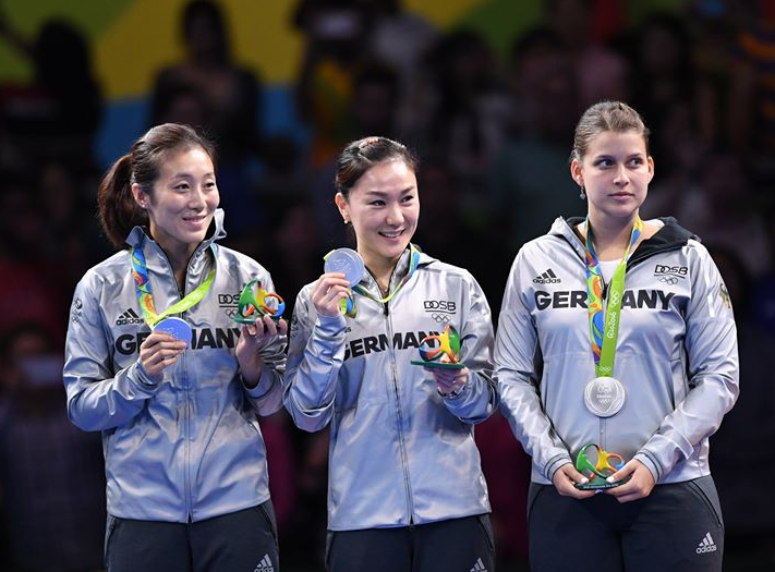 Petrissa Solja und Shan Xiaona (ttc berlin eastside e.V.) holen Silber für Deutschland bei den Olympischen Spielen